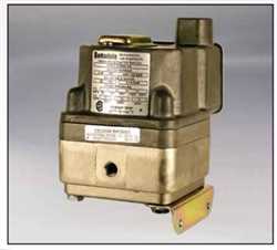 Barksdale DPD1T, DPD2T Series  Diaphragm Differential Switch